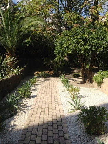 mougins garden designer